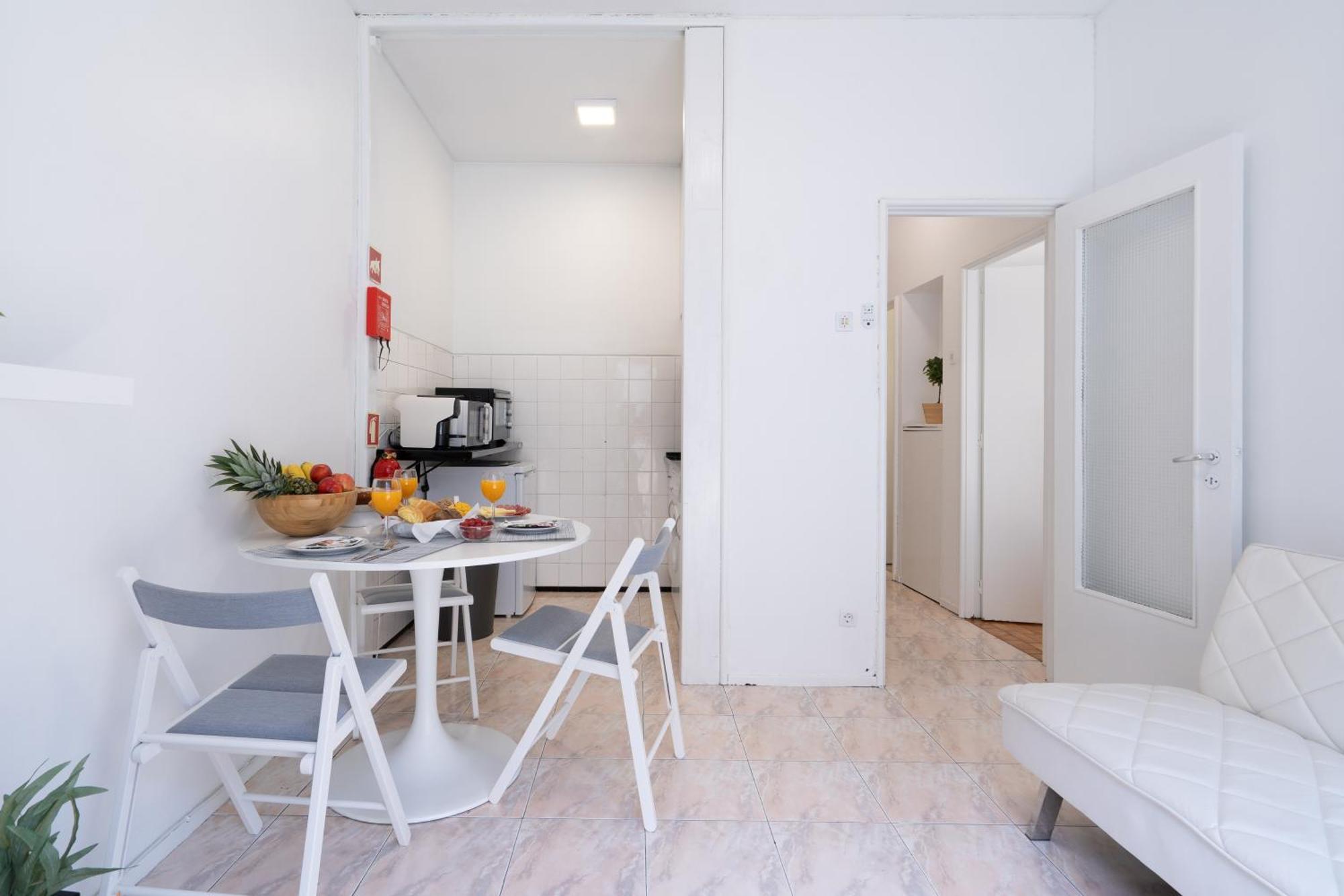 Апартаменты Sweet Flats With Netflix - Bolhao City Center Порту Номер фото